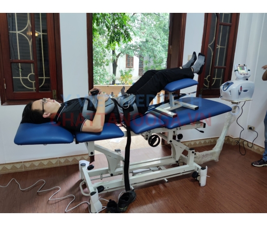 Thiết bị kéo giãn cột sống lưng ngực và cổ giường nâng hạ 4 đoạn